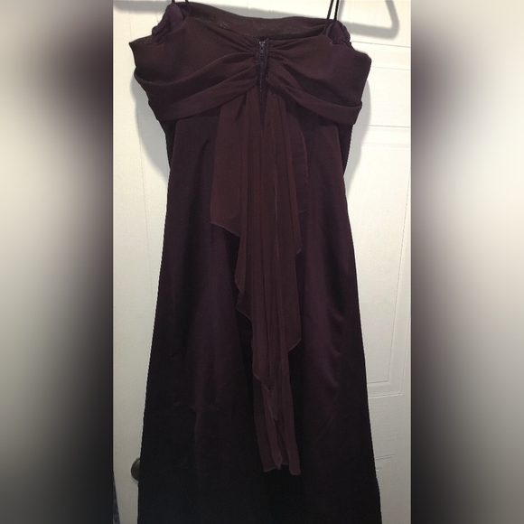 Prom or bridesmaid dress size 8 - Picture 5 of 10